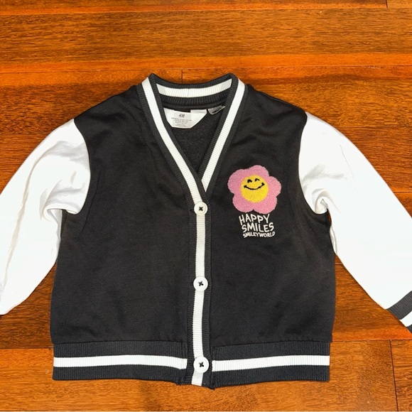 2 H & M Kids Pink and Black Cardigans Sz 3T - Picture 3 of 11